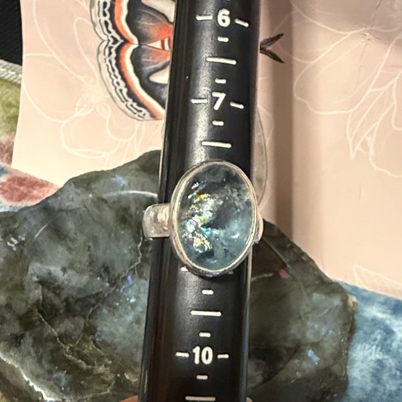 High Quality Aquamarine with Rainbows Size 8 - 8.5 Sterling Silver Solid - Picture 5 of 7